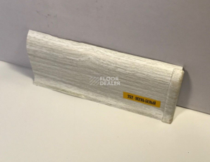 Плинтус Ideal Comfort 55mm Ясень белый 252 фото 2 | FLOORDEALER